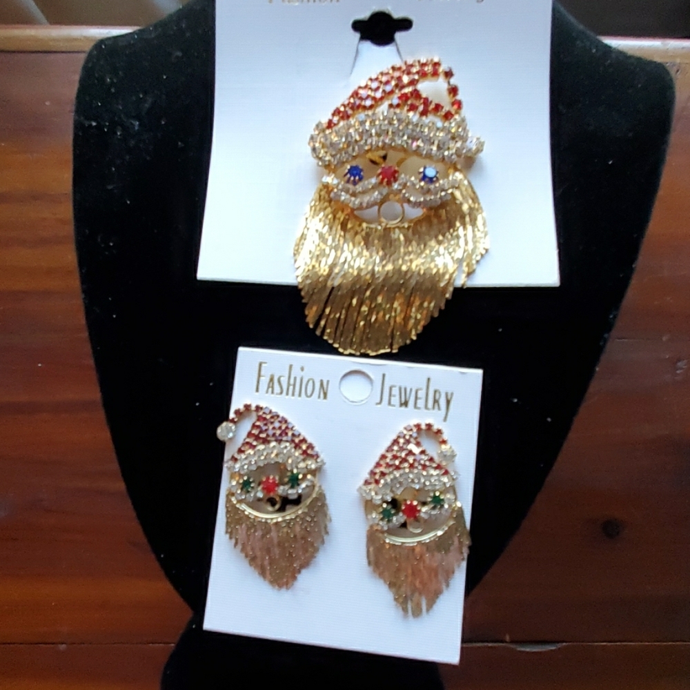 Santa pendent with matching clip earrings